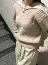 Loupe half zip-up knit