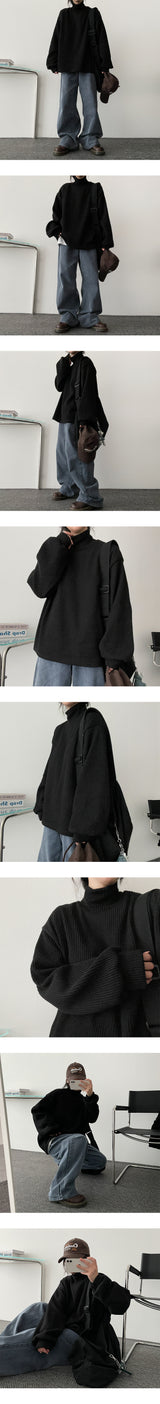 Whitty Wanggol Ground Turtleneck Sweatshirt