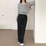 [Bellide made] Soft loose V-neck knitwear
