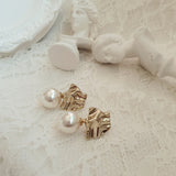 Claire Piercing - Gold Color