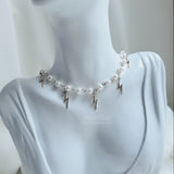 サンダーラプソディーパールチョーカーネックレス / Thunder Rhapsody Pearl Choker Necklace - Silver Color