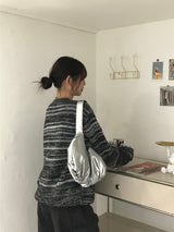 エリカストライプVネックニット
