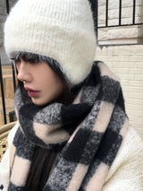 Coing brush check long muffler scarf