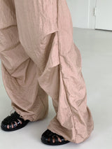 メトムレッグシャーリングバスロックナイロンツーウェイジョガーパンツ/ Methom Leg Shirring Baslock Nylon Two Way Jogger Pants