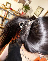 Flying pearl hairpin
