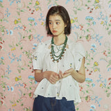 フラワー ラップ スリーブ ブラウス / [LINE] Flower Wrap Sleeve Blouse (Ivory)