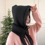 Tenu two-button hoodie knit ribbon strap balaclava
