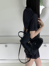 ルートスマイルバックルミニレザーバケットリュック / Root Smile Buckle Mini Leather Bucket Backpack