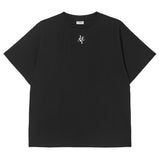 シンボルネックレスTシャツ