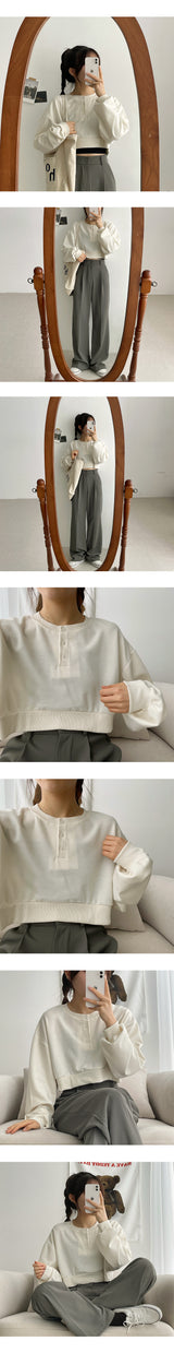 セイボタンラウンドクロップドスウェットシャツ / Say Button Round Cropped Sweatshirt
