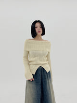 スプリットポイントオフショルダーニット/Split Point Off-Shoulder Knit (2color)