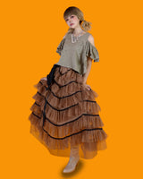 パンチングショルダーフリルTシャツ / punching shoulder frill T (2 color)