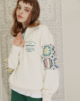 グラニースクエアハーフジップアップスウェット/GRANNY SQUARE HALF ZIP UP SWEATSHIRT CREAM