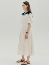 セーラーカラープリーツドレス / Sailor collar pleated dress - Cream