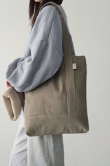 Corduroy simple line bag - khaki gray
