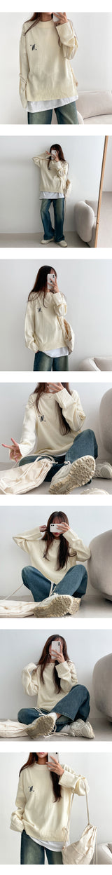 WU embroidered round knitwear