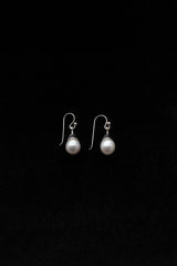 Horn Pearl Earrings