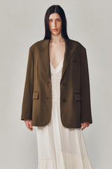 OVERFIT CUT OFF BLAZER [BROWN]