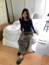 デリアシースルーバックストラップロングスリーブTシャツ