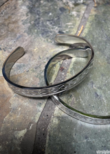 サージカルスチールバングルブレスレット / Surgical Steel Bangle Bracelet 3 COLOR
