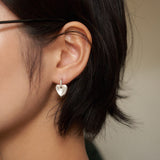 ダングルハートピアス