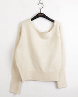 Rechel Cashmere Wool Uncut Deep U-neck Off-Shoulder Crop Long Sleeve Knit