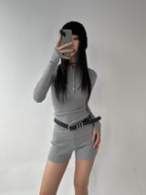 Two-piece ribbed slim pants (Belt included)