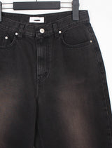ブラウンウォッシュドデニムトラウザーズ / Brown washed denim trousers
