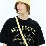 ドルフィントリオグラフィックハーフスリーブTシャツ / Dolphin trio graphic half sleeve tshirt