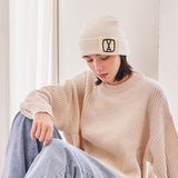 VA Square Big Label Beanie / Ivory