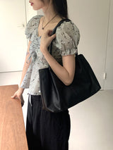 Senko Pleated Incision Leather Shoulder Bag