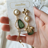 ザビーアンドザフレッシュグリーンガーデンピアス / The Bee and the Fresh Green Garden Piercing