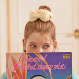 CUSHIONY RIBBON HAIR SCRUNCHY (IVORY)