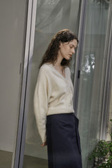 Vボタンカーディガン/V BUTTON CARDIGAN_IVORY