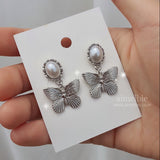  Urban Chic Butterfly Piercing (Kep1er Yeseo, LOONA Yves, Dreamcatcher Yoohyeon, Jiyu Earrings)