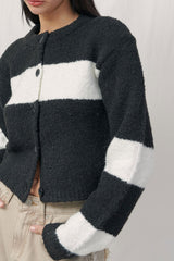  ALPACA BOOKLE KNIT CARDIGAN / BLACK