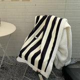 Retro stripe microfiber lamb fleece blanket - 150x200cm - Black