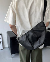 ロキシービジュークロワッサンクロスバッグ / ROXY Vijou Croissant Cross Bag