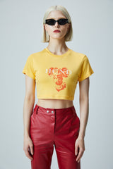 グラフィックプリントクロップドTシャツ / GRAPHIC PRINT CROPPED T-SHIRT