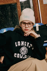 クラシックビッグロゴパーカ・ブラック［ユニセックス］/ Classic Big Logo Unisex Black Hoodie