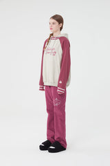 レタリンググラフィックチェリーフーディー／LATTERING GRAPHIC CHERRY HOODIE [OATMEAL]