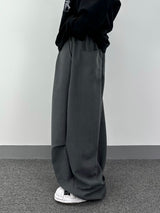 One-Tuck Slacks Balloon