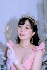 フクシアクイーンピアス