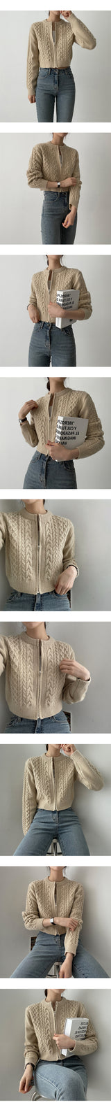 ツイストドーナツパターンクロップドニットジップアップ / Twisted Doughnut Patterned Cropped Knit Zip-Up