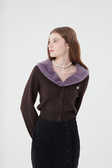 スモールチェリーエコファークロップ丈カーディガン／SMALL CHERRY ECO FUR CROP CADIGAN [BROWN]