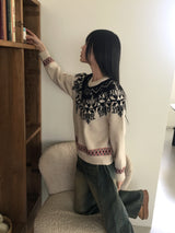 Aira Nordic pattern round knit