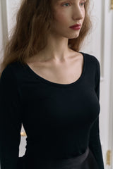 Nostalgia U neck T Shirt (&Off shoulder) - Black