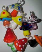 Trippy mushroom keychain.04 (8type)