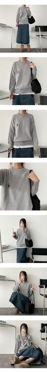 Bear Patch Embroidery Round Knitwear