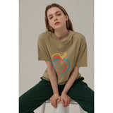 リラックスフィットピーチプリントTシャツ / RELAXED FIT PEACH PRINT T-SHIRT_OLIVE
